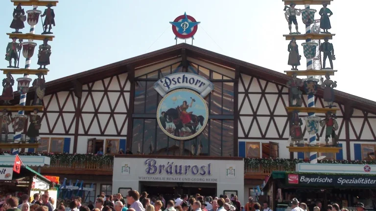 Pschorr-Bräurosl tent